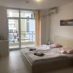 Apartmán Lovely 3 New Furnished Kamelia Sunny *