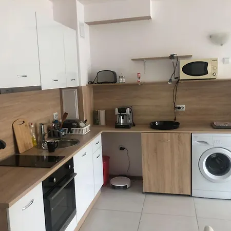 Lägenhet Lovely 3 New Furnished Kamelia Sunny *