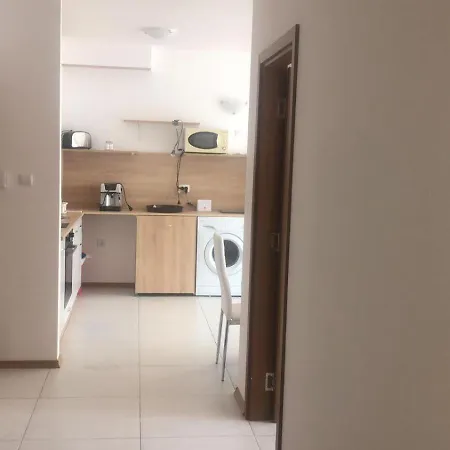 Lovely 3 New Furnished Kamelia Sunny