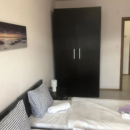 Lägenhet Lovely 3 New Furnished Kamelia Sunny